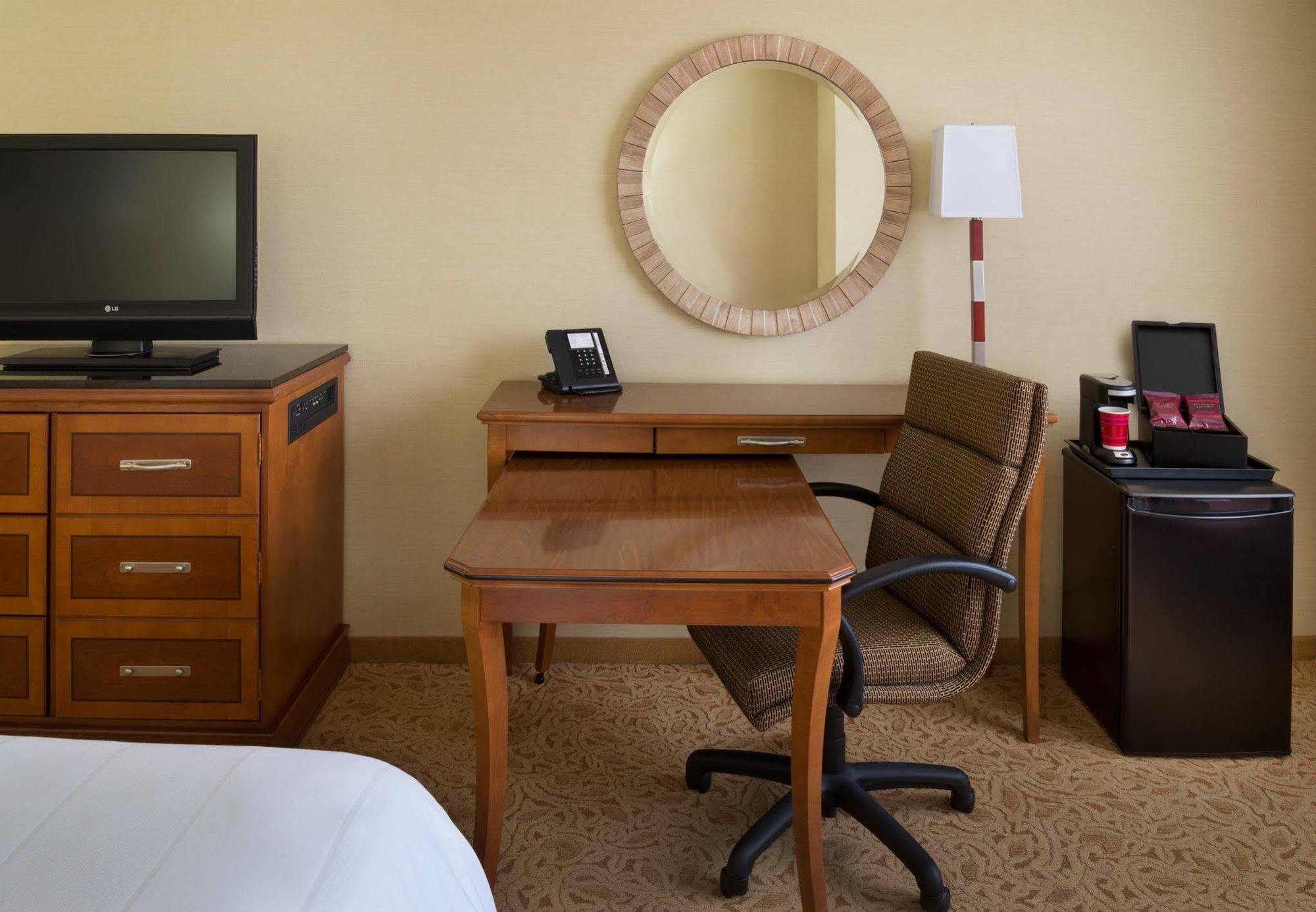 Aguascalientes Marriott Hotel Buitenkant foto